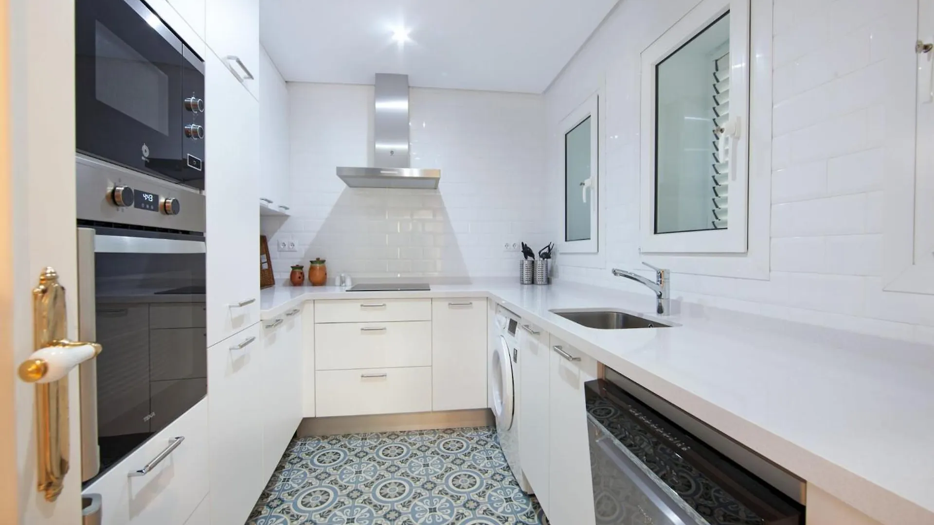 Pretty Apartment With Balcony Marbella