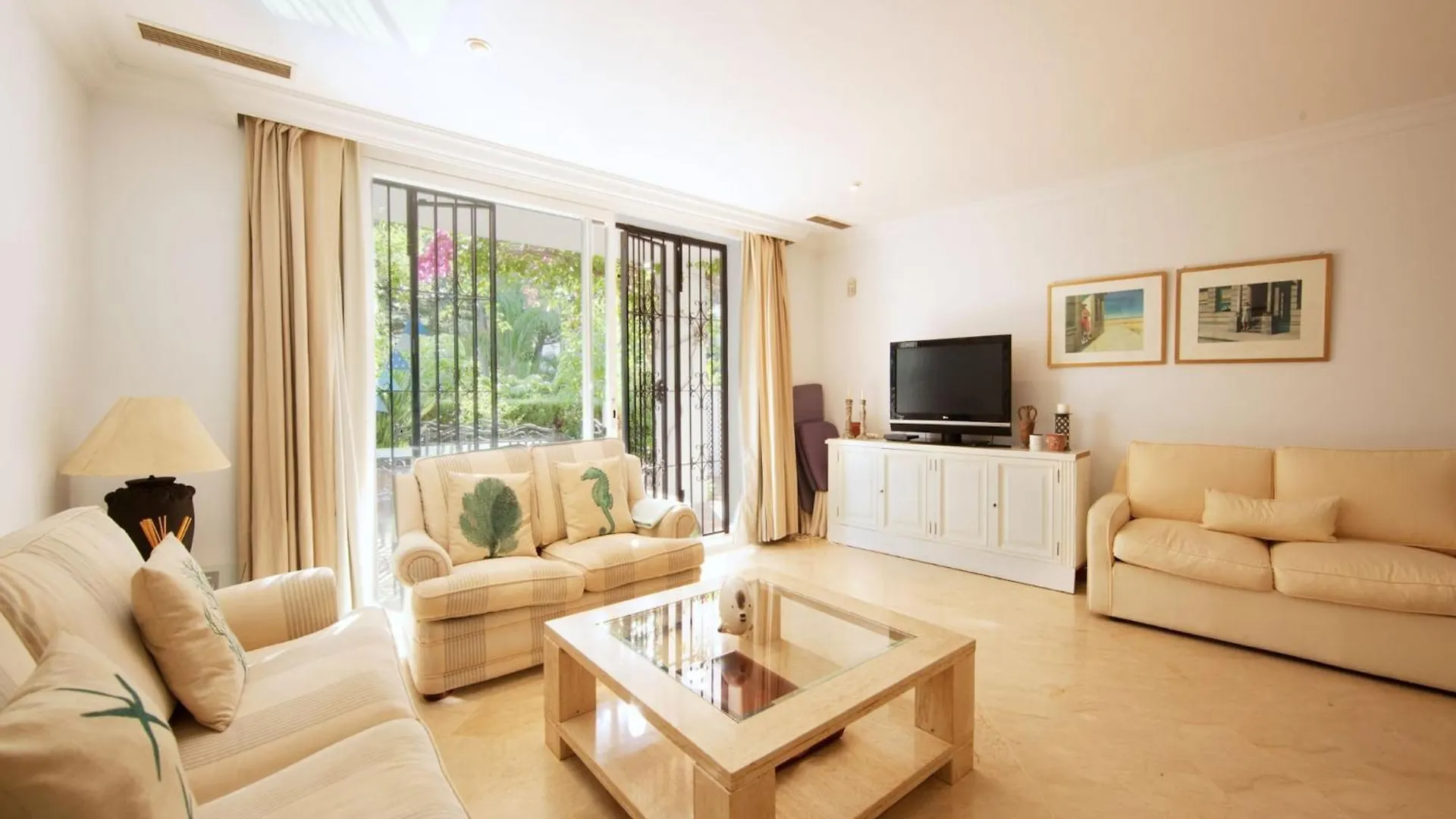 Pretty Apartment With Balcony Marbella 0*,  Spain