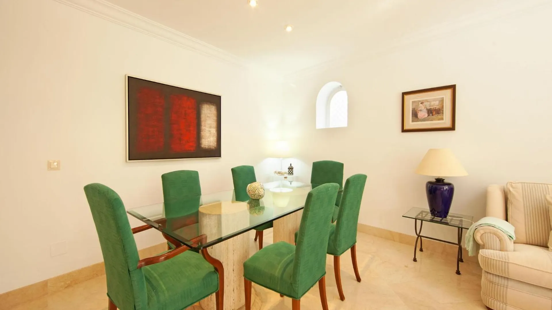Pretty Apartment With Balcony Marbella