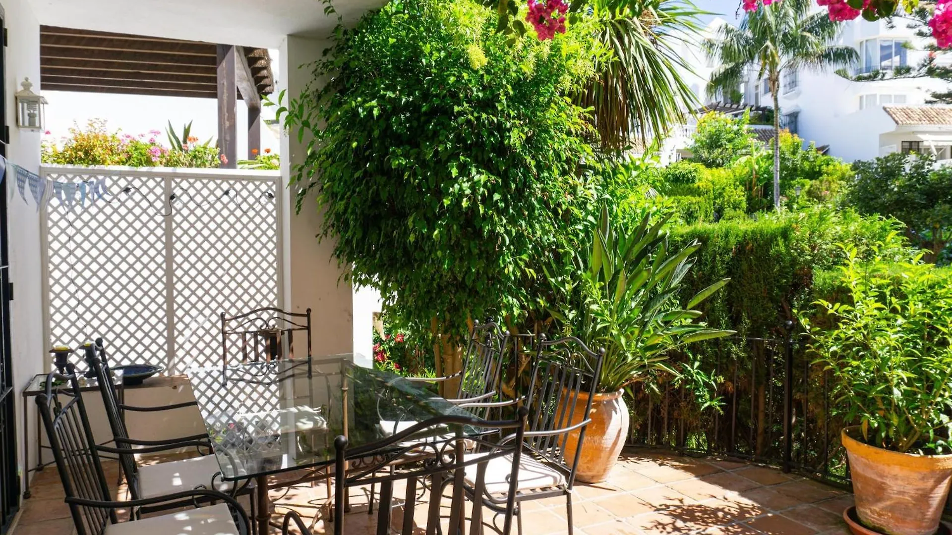 Pretty Apartment With Balcony Marbella Spain