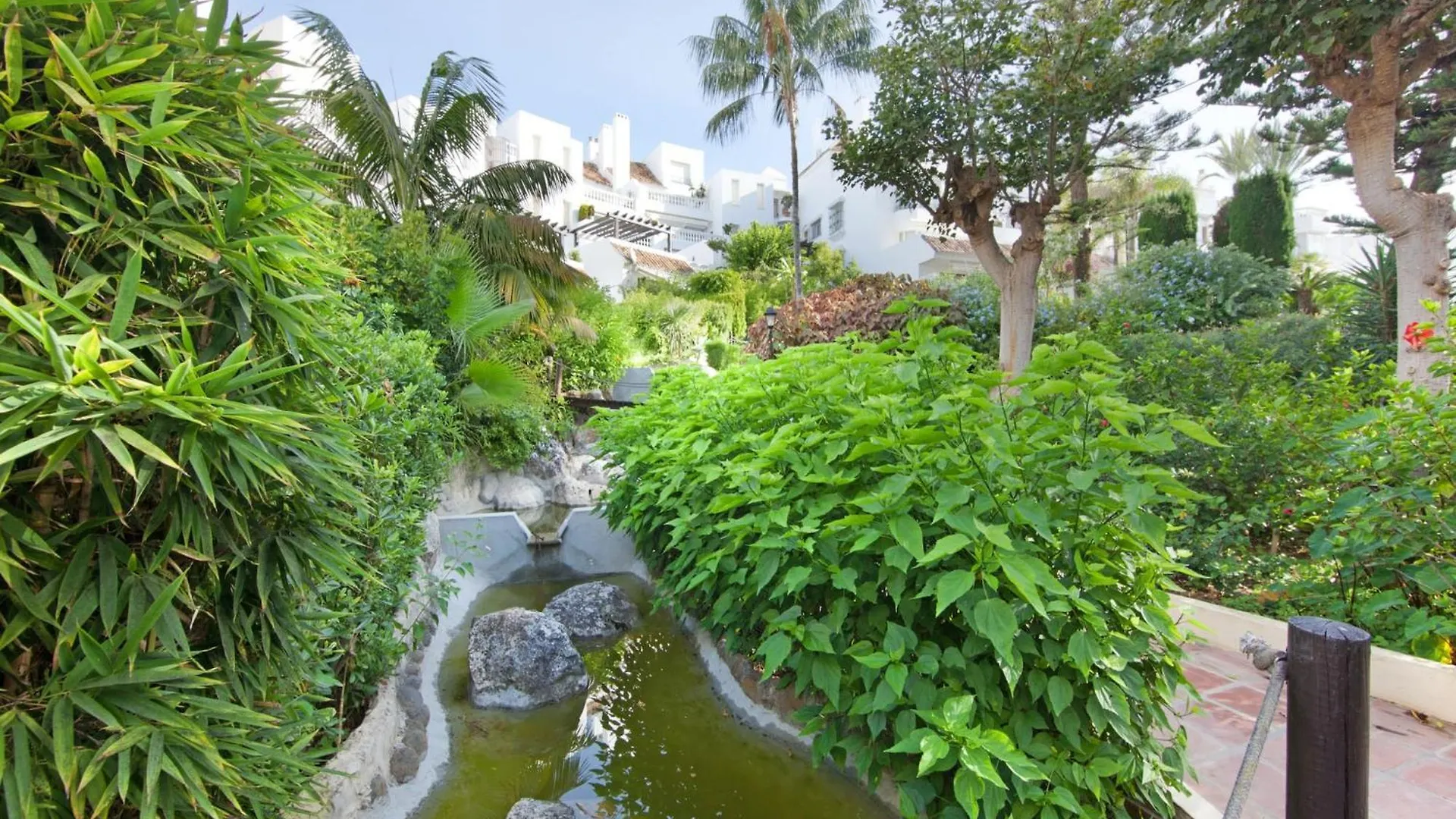 Pretty Apartment With Balcony Marbella